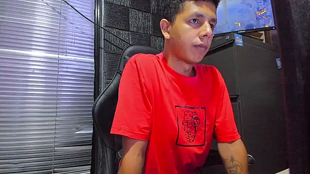 boy_bigcock24cm webcam
