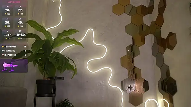 saritass_ webcam