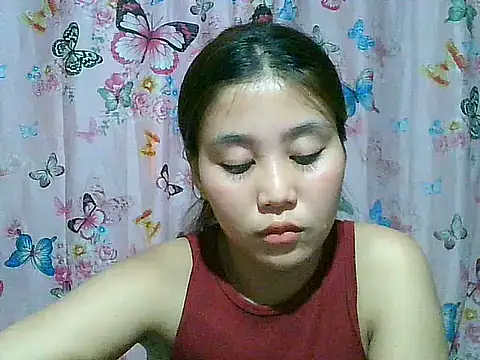 SexyAsianPussy4u webcam
