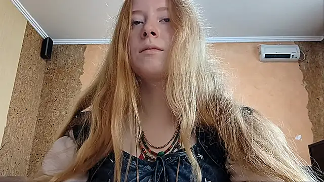 KateVibe_01 webcam
