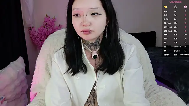 Lein_Bone live sex cam
