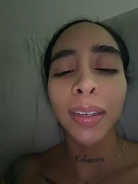 sophierooy22 webcam