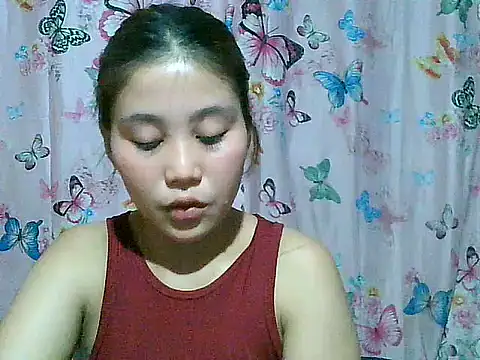 SexyAsianPussy4u webcam