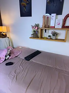 nairagold_ webcam