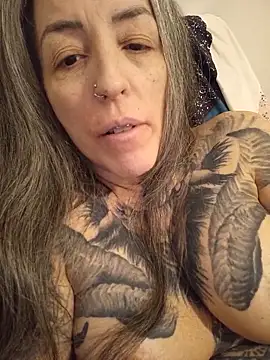 vamporasuccubus19777 webcam