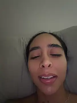 sophierooy22 webcam