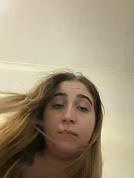 Taylormillie471 webcam