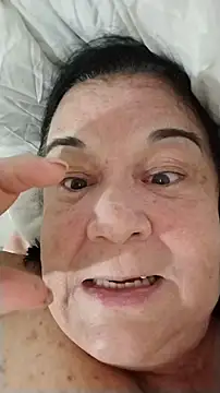 Yaya_Mineira webcam
