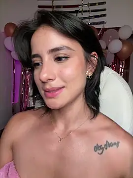 Ale_Lewis webcam