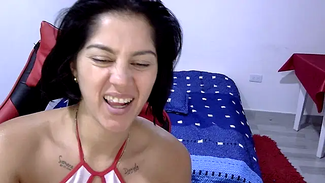 Watch Bandida553 live on EroticFlix - High definition streams