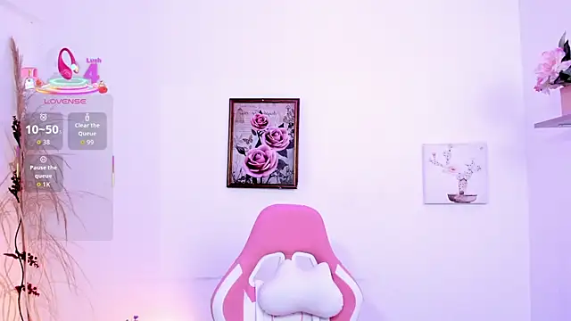 EmmaMyers1 webcam