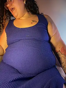 CurlyMilf_Vannexxxa webcam