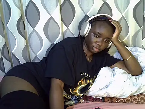 cute_gee5 webcam
