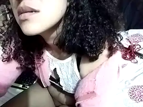 kiara-belle webcam