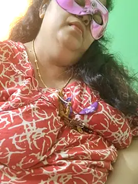 tamilthanushri webcam