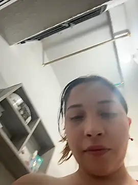 AliciaWhite_nt webcam
