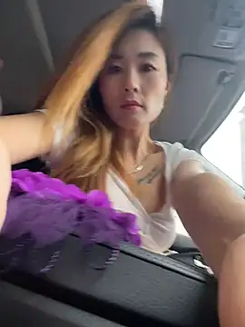 okgirl_23 webcam