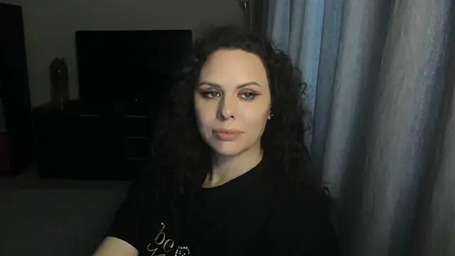MollyCheiz webcam