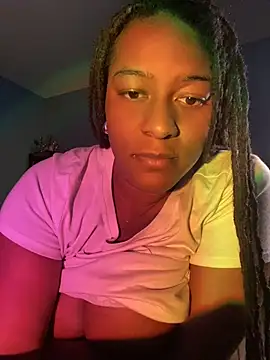 GirthGoddessCoco webcam