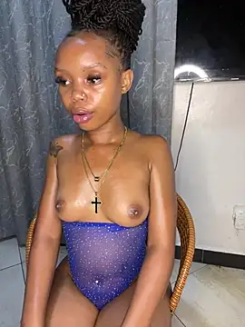 sexyie_caramel - Sexyie_caramel's free webcam - UK Sex Cams