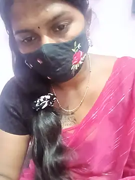 CuteDevilAnu live cam on StripChat