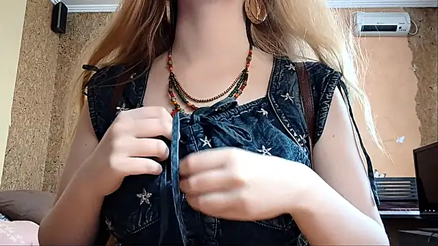 KateVibe_01 webcam