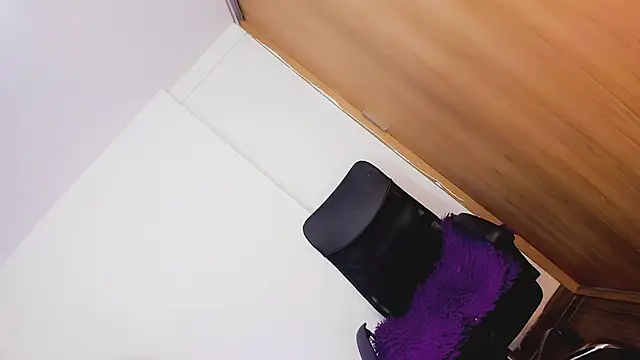 Charming_J webcam