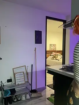 Sophia_Weest99 webcam