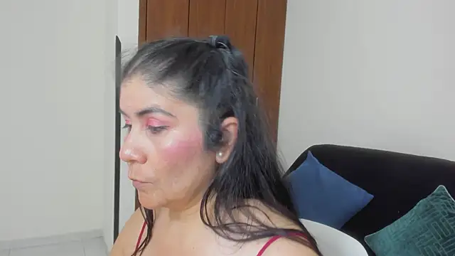 kiraGeiner webcam