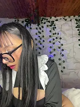 Maddy_w webcam
