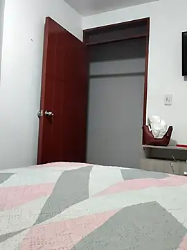 mia_mancinii webcam