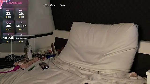 Fluffy_Cloude webcam