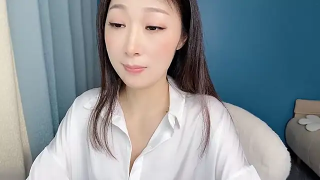 ella55-- webcam