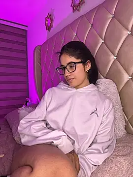 Lucy_engel webcam