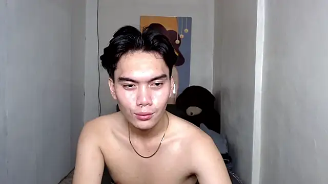 asian_cale webcam