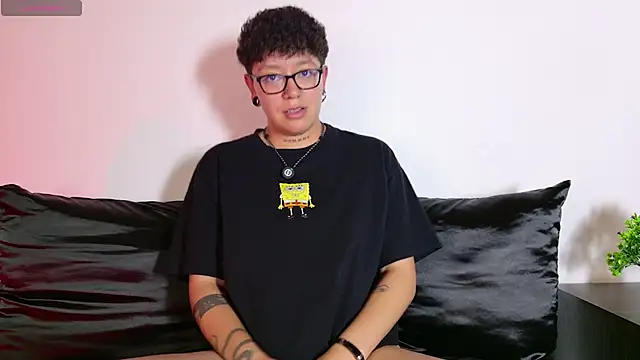 alex_noa live cam on StripChat