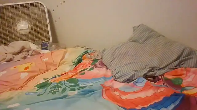 starlight1983 live cam on StripChat
