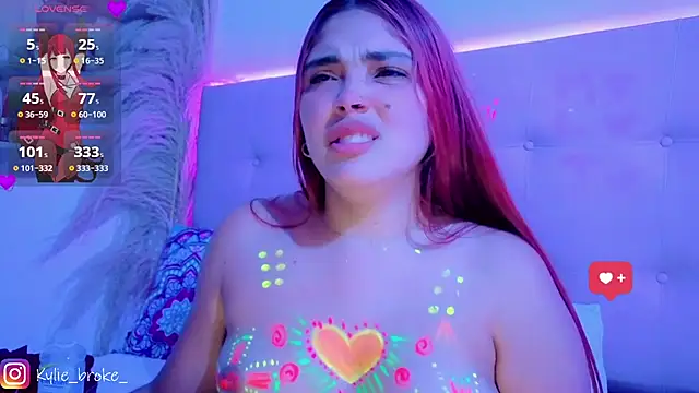 Kylie_brokee webcam