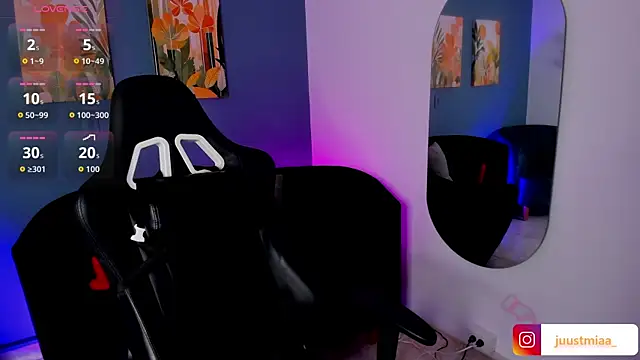 Justmia69 webcam