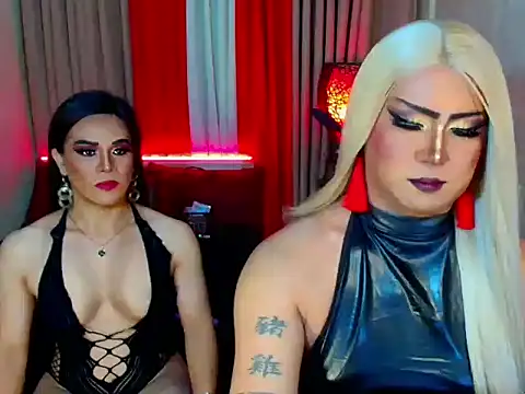 Wildest_Slave_Huntress webcam