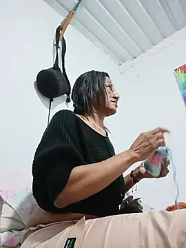 Bigassmommy_x webcam