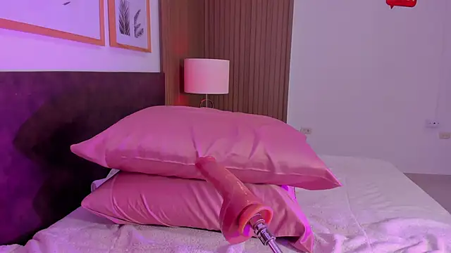 eimy_jones_ - Eimy_jones_'s free webcam - UK Sex Cams