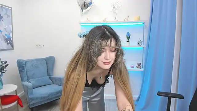 AnneTLi live cam on StripChat