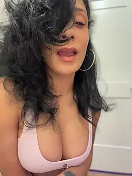 FerrariFrench Live Webcam on Stripchat