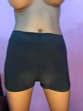 Small_Titss webcam