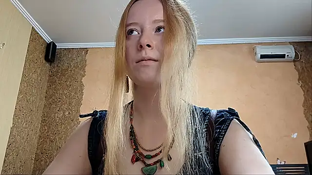 KateVibe_01 webcam