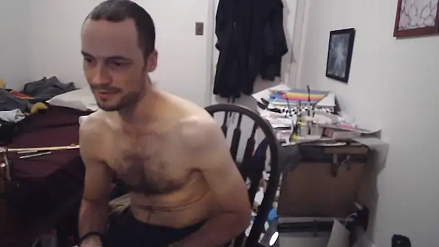 JohnnyMoves webcam