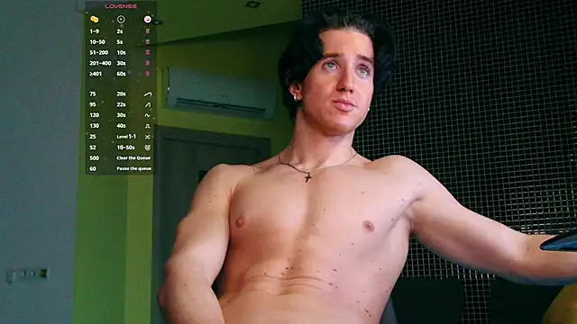 ChristianLevine_ webcam