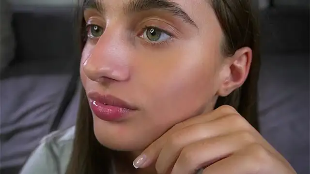 piquingogalala (F teen) - Give my pussy amazing feels
