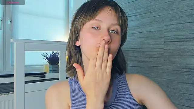 ethalbuffkin (F teen) - Put my hand imside to my panty<3